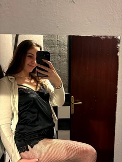 Sexy mlaďoučká 💋 (1)